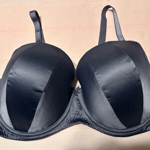 Victoria's Secret Satin Dream Angels Lined Demi 38DDD Back Closure Bra